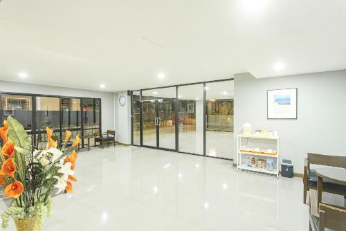 Foto dalla galleria di Chanapat Hotel a Chiang Mai