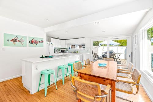 Seacret Escape on Surf View – Photos 5