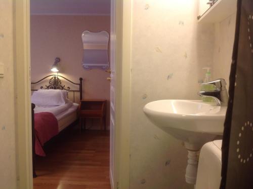 Баня в Bed & Breakfast Villa Sedin