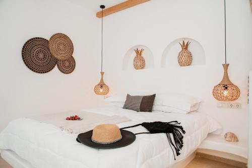 Molos Suites