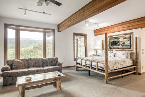 Gallery image of Lookout Lodge in Zephyr Cove