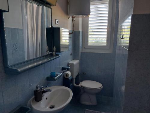 Gallery image of Rooms Mediterranean Gardens in Preko