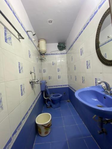 Ванная комната в Blue King