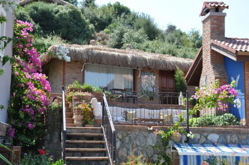 Jardín al aire libre en Badem Tatil Evi