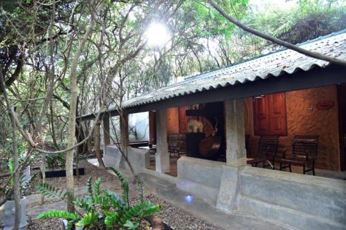 Zahrada ubytování Akein Jungle Resort - Sigiriya