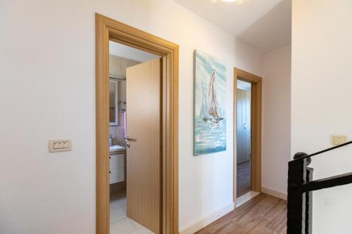 Foto de la galería de Holiday Home Lydia en Slatine