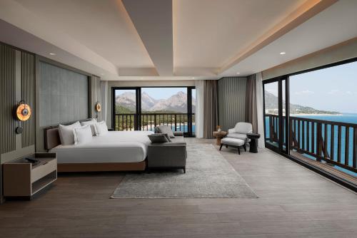 Una cama o camas en una habitación de NG Phaselis Bay