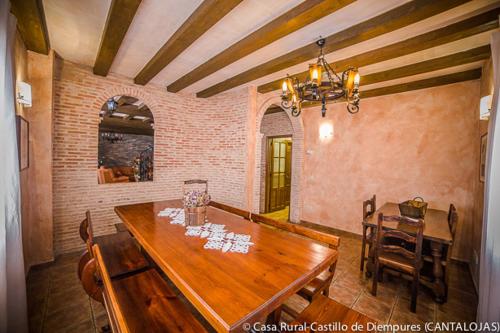 Casa Rural Castillo Diempures
