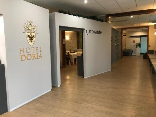 Photo de la galerie de l'établissement Hotel Doria - Business & Bike Hotel, à Ostiglia