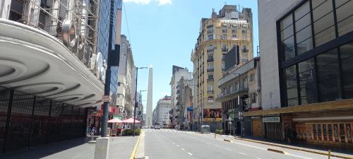 RANCHO TANGUERO EN EL OBELISCO en Corrientes 818