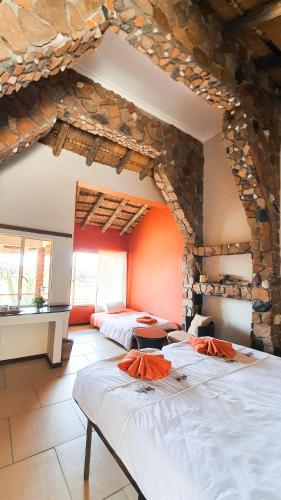 Llit o llits en una habitació de Karivo