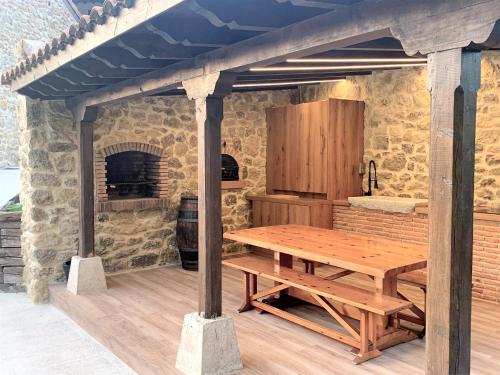 Φωτογραφία από το άλμπουμ του 2 Apartamentos en villa con piscina privada en Asturias El Marquesau σε Noriega