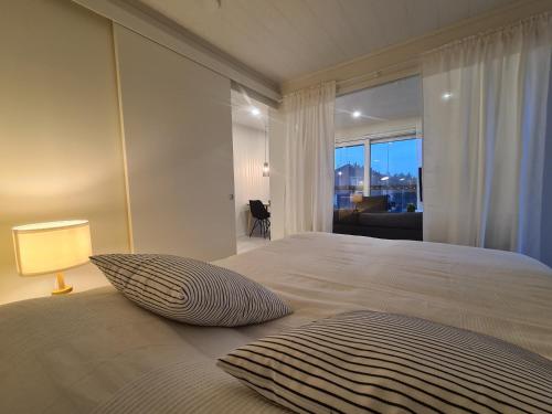 Gallery image of Uusi loma-asunto 4 hengelle hiekkasärkillä in Kalajoki