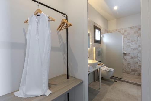 Bagno di Pearl Inn Hotel by Pearl Hotel Collection