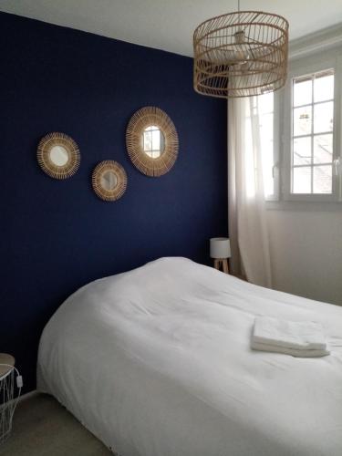 Postel nebo postele na pokoji v ubytování Appartement 2 pièces proche du centre ville