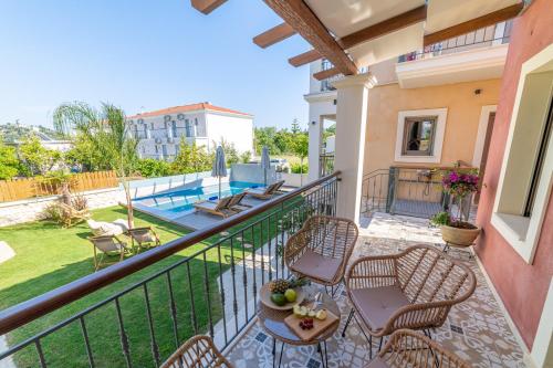 Perla Luxury Living