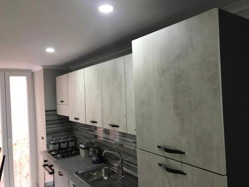 Kuchyňa alebo kuchynka v ubytovaní Mignone Luxury House
