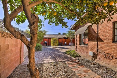 Gallery image of Sun-Lit Phoenix Gem Backyard Entertainment Patio! in Phoenix
