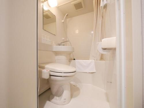 Et badeværelse på Hotel Comfybed Ginza