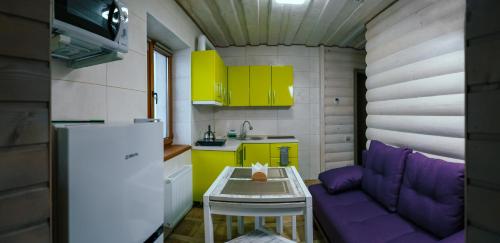 Una cocina o cocineta en Whiteberry Studio