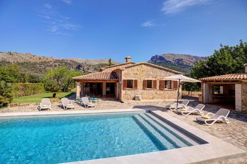 Villa Varitx Cerda by Sealand Villas