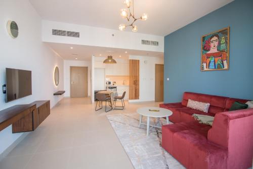 Canal View, Fully Furnished and Stunning Location 1BR CH 24