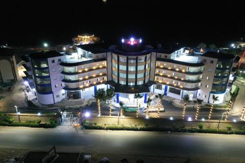 O edifício onde o hotel está situado