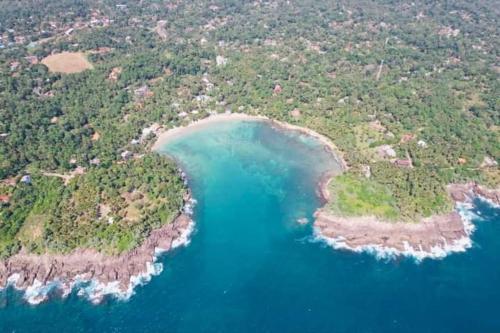 Un paisaje natural cerca de la casa de huéspedes