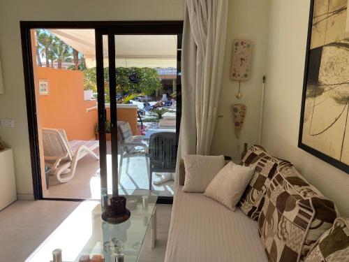 Imagen de la galería de Apartamento Las Vistas Beach - Tenerife Royal Gardens, en Playa de las Américas