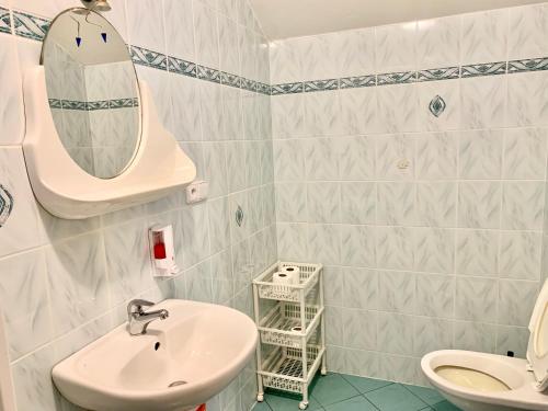 Ein Badezimmer in der Unterkunft Pension Lenka 1