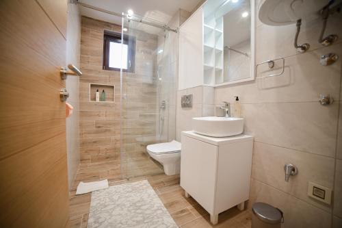 Vonios kambarys apgyvendinimo įstaigoje Aria Club Wellness&Spa Zlatibor