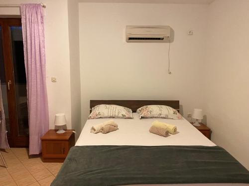 Malinska city center ROOM for 2