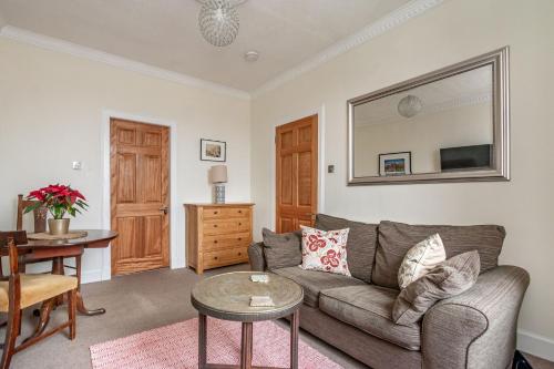 amazing apartments - Torphichen Place by Haymarket