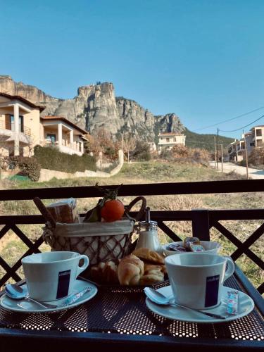 Dominique Meteora House