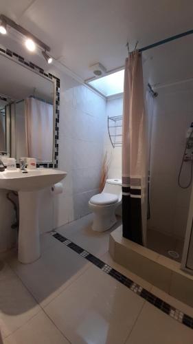 Koupelna v ubytování Hostal del Aguila