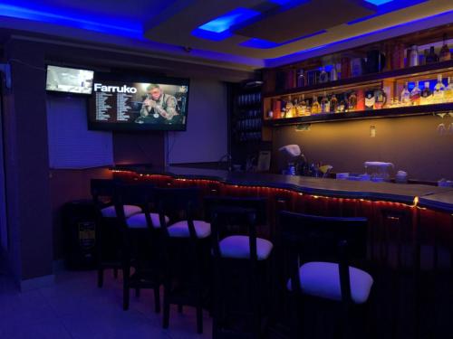 Лаундж или бар в HOSTAL LA NOCHE - Pisco