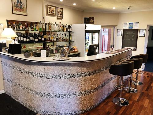 Loungen eller baren på Footscray Motor Inn and Serviced Apartments
