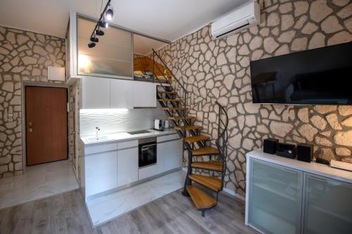 City Garden Studio Apartment