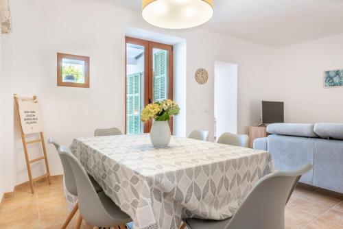 Χώρος καθιστικού στο Casa Juavert by Mallorca House Rent