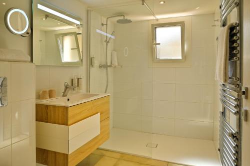 Ein Badezimmer in der Unterkunft Hotel Bartaccia