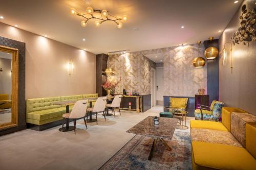 Hotel Oscar Image
