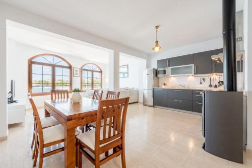 Η κουζίνα ή μικρή κουζίνα στο Casa Mar 5