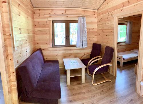 Ruang duduk di Ośrodek Wypoczynkowy Jeziornik