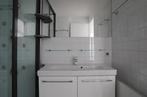 Um banheiro em Joli appartement avec magnifique vue
