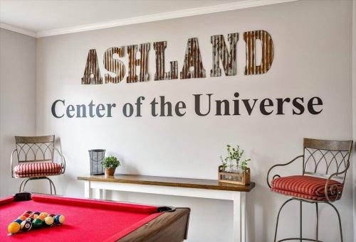 Galeriebild der Unterkunft Charming 3-Bedroom Home in Heart of Ashland in Ashland