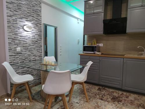 Lovely luxury apartment Sokratous 133, Kallithea