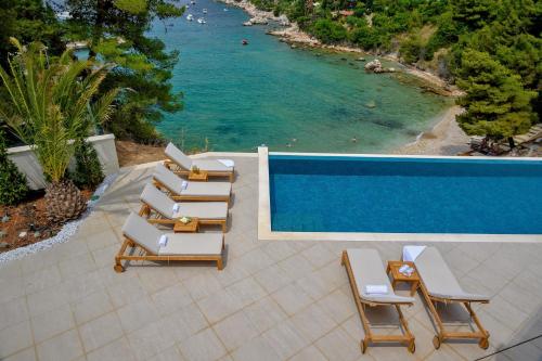 Beautiful Villa Harmony 1 – Photos 3
