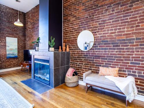 Gallery image of Spacious Old City Loft in Knoxville