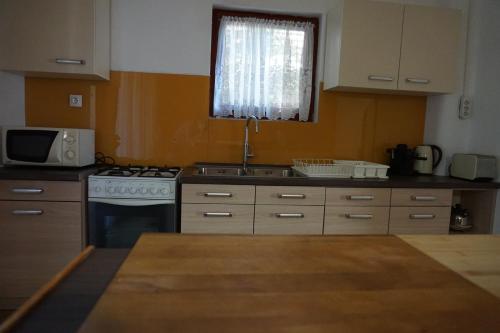 Alexandra Vendégház Siófok 8600 Siófok, Szabolcs u.1. kép - 3
