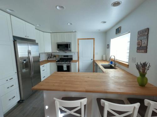 Modern Cabin – Photos 2